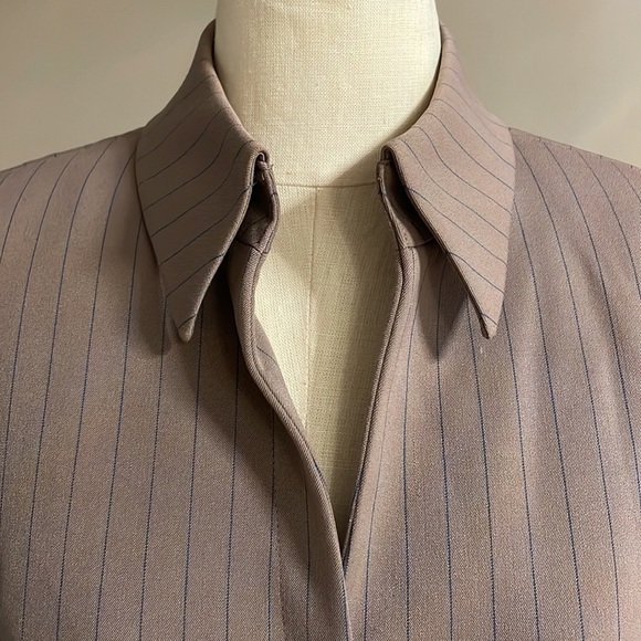 DONNA GRAY women’s blue pin stripe on taupe blazer hidden 3 button down flap 10 - Picture 3 of 12